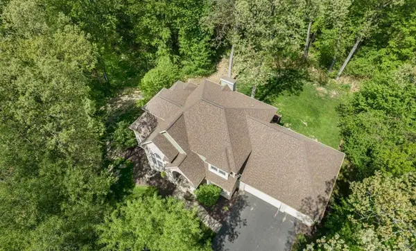 7023 Dunloe Court, Belmont, MI 49306