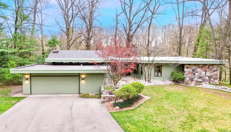 453 E Hamilton Lane, Battle Creek, MI 49015 - #2