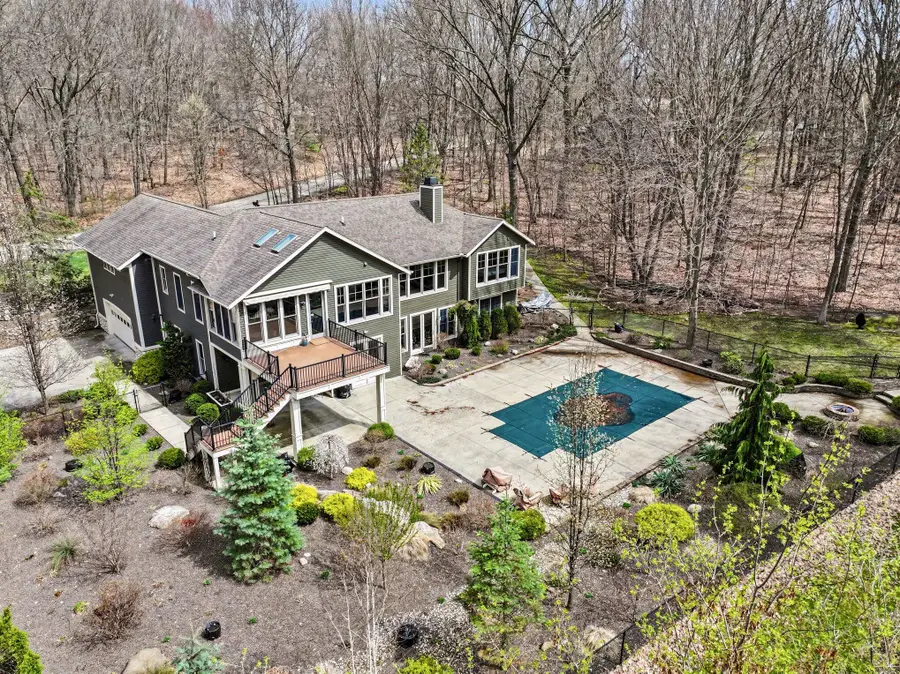 3950 Canyon Creek Drive Sw, Grand Rapids, MI 49534 - #2