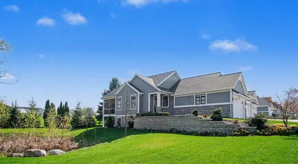 2424 Ravines Trail Drive Sw #1, Byron Center, MI 49315