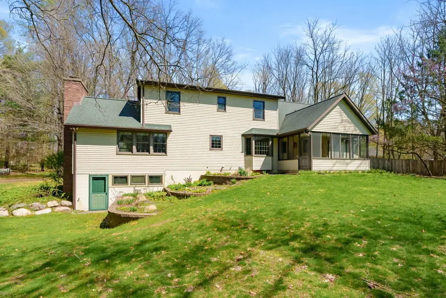 10501 N 22nd Street, Plainwell, MI 49080 - #2