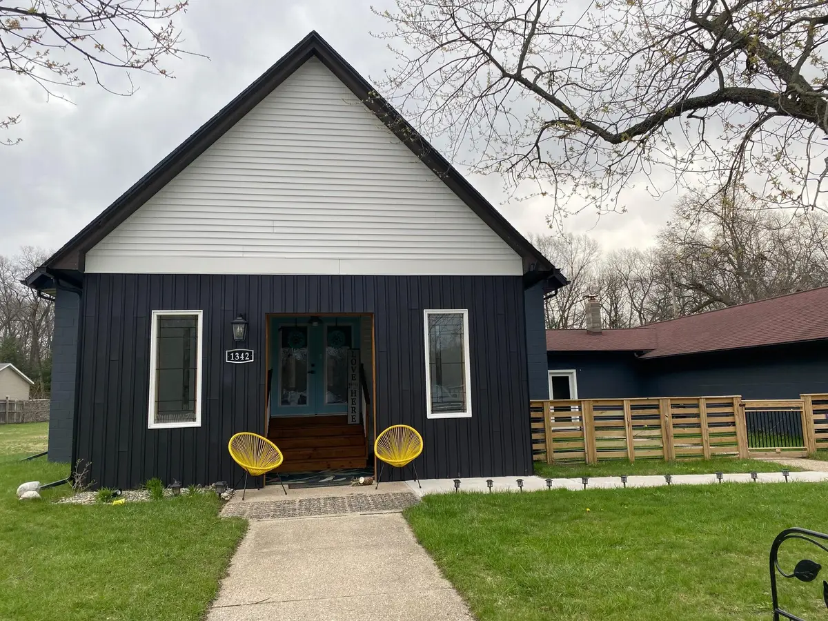 1342 S Parkway Street, Muskegon, MI 49442 - #1
