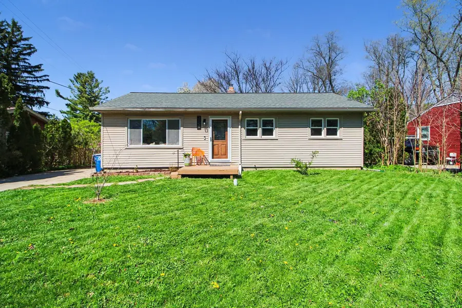 3159 Edgewood Drive, Ann Arbor, MI 48104 - #2