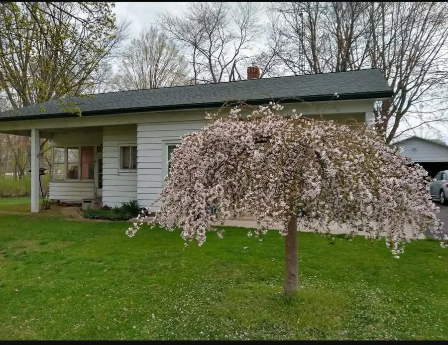 205 Sassafrass Street, Coloma, MI 49038 - #3