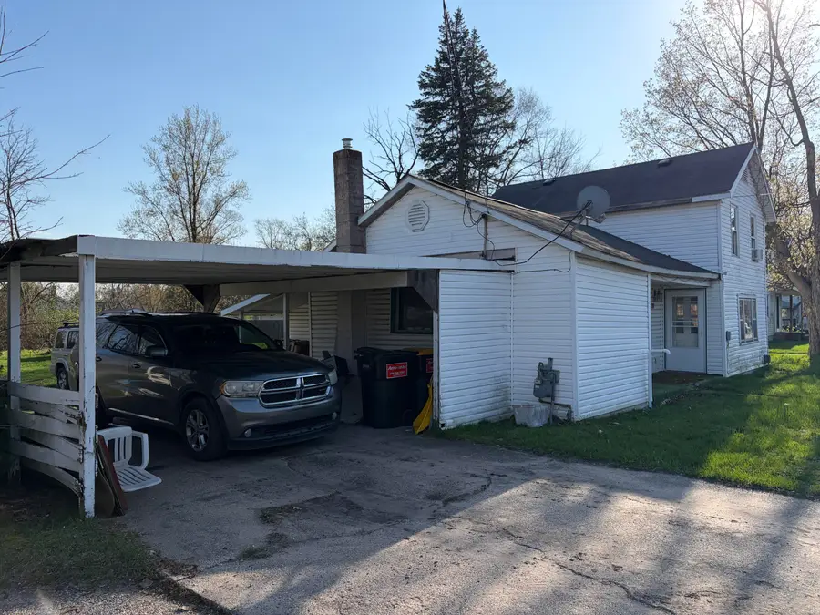 178 W Muskegon Street Ne, Cedar Springs, MI 49319 - #3