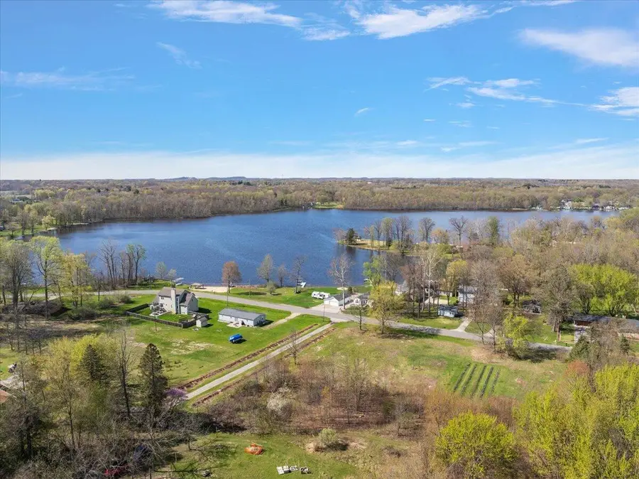 7038 Little Paw Paw Lake Road, Coloma, MI 49038 - #2