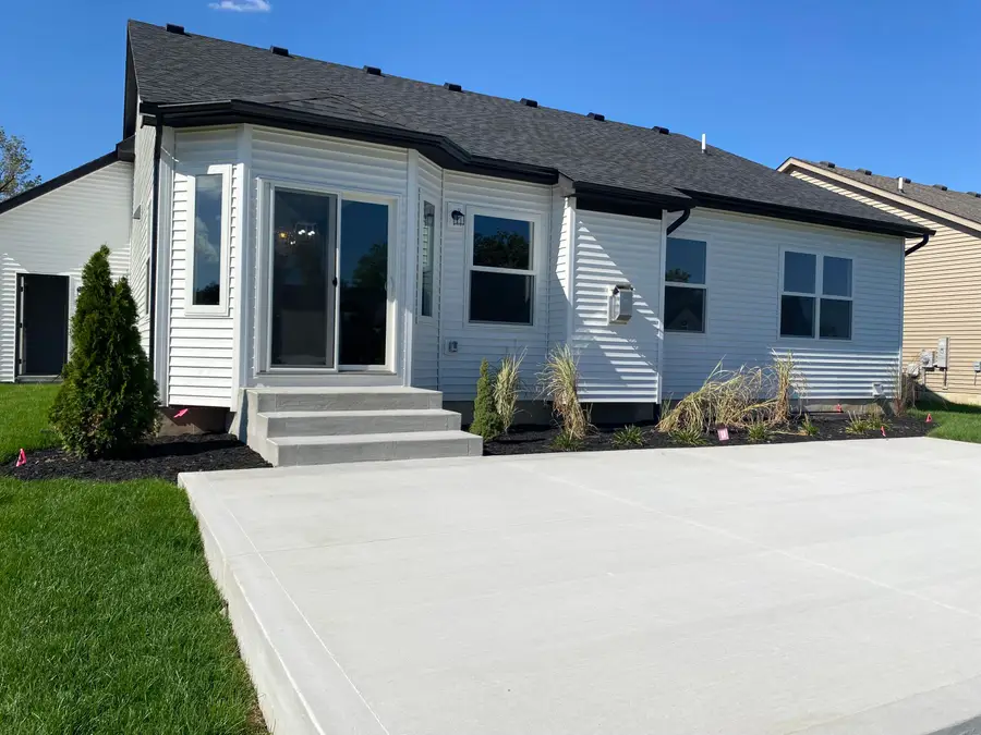 37234 Joy Road, Livonia, MI 48150 - #2