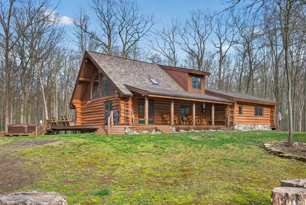 837 E Whitetail Drive, Midland, MI 48640