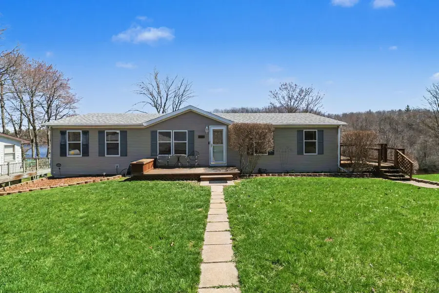 4664 S Eden Lake Road, Custer, MI 49405 - #2