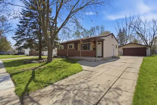 2546 Tarry Drive, Sterling Heights, MI 48310