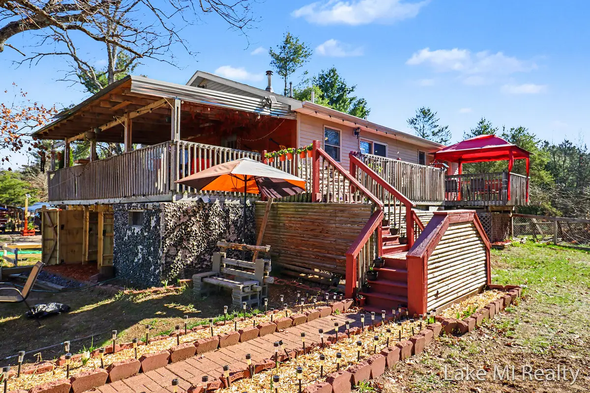 1889 E 40th Street, White Cloud, MI 49349 - #1