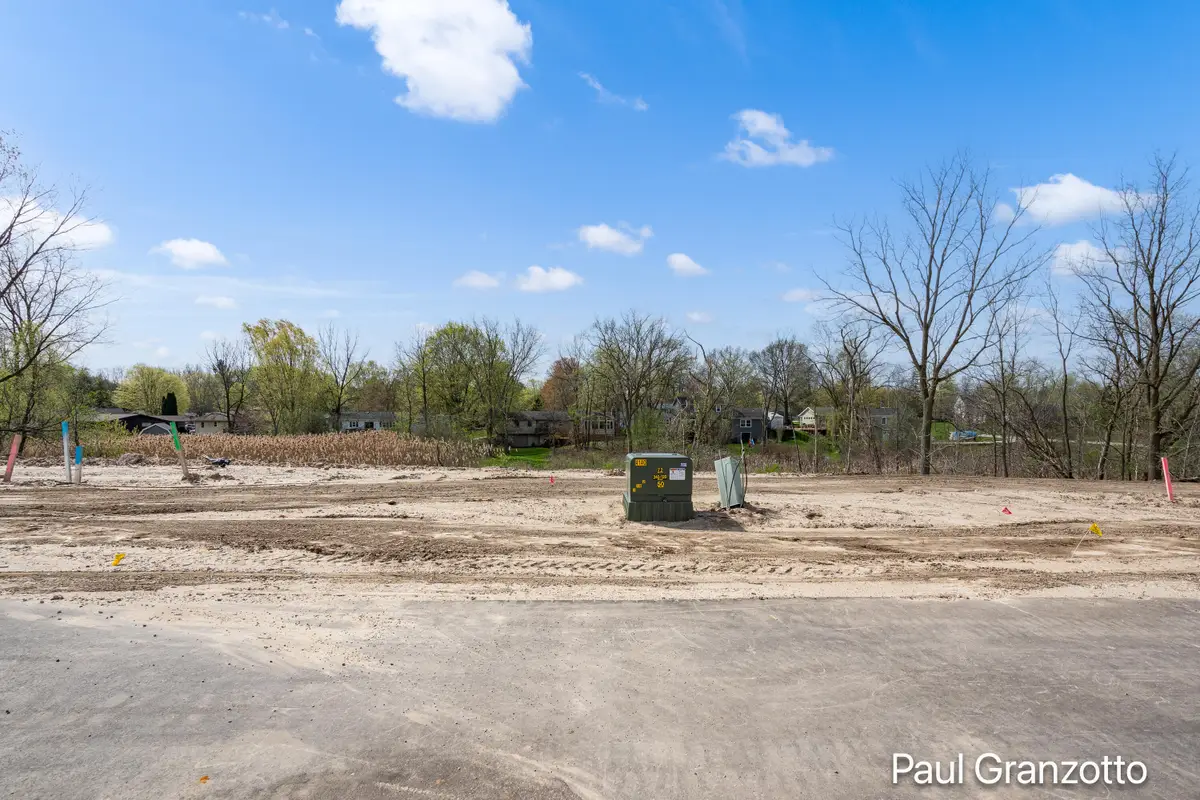 3028 Audubon Ave Se, Kentwood, MI 49512 - #1