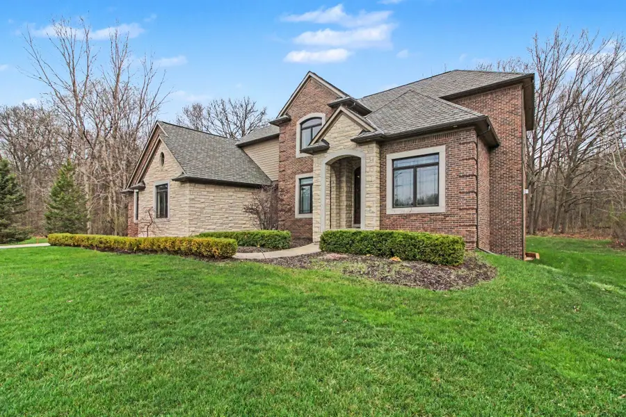 50710 Berwick Court, Northville, MI 48167 - #3