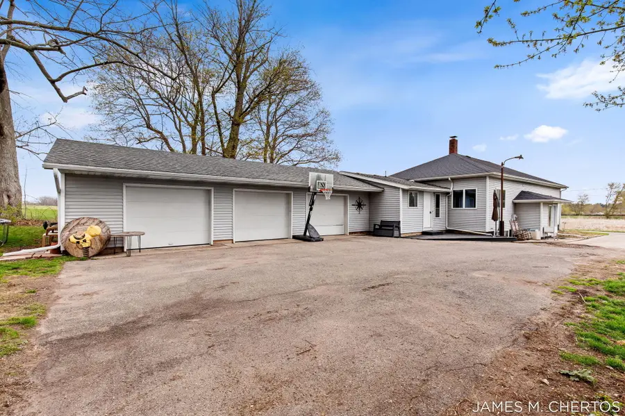 19785 Daggett Avenue, Conklin, MI 49403 - #3