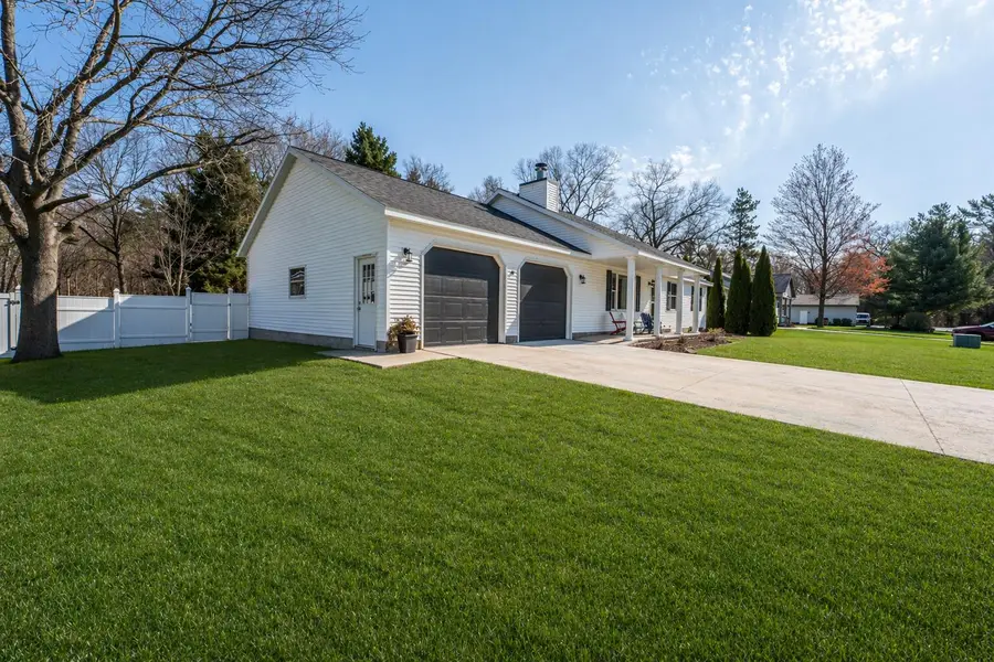 1608 Hampstead Drive, Muskegon, MI 49445 - #3