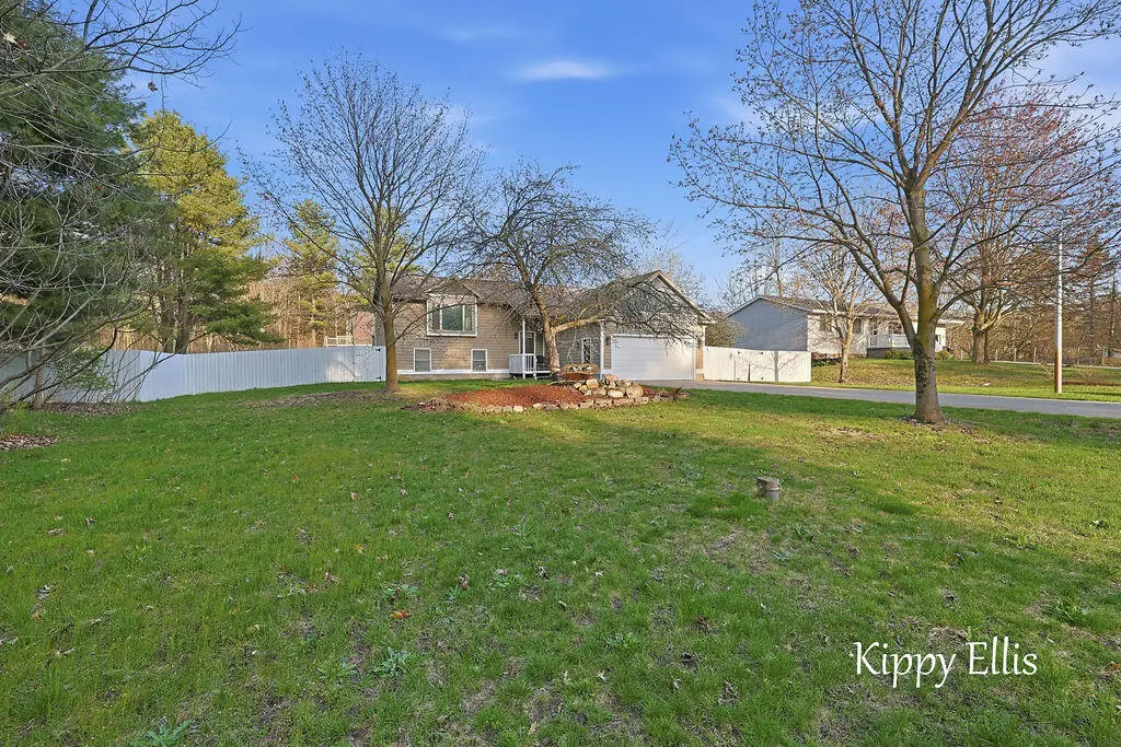 566 S Dangl Road, Muskegon, MI 49442 - #1