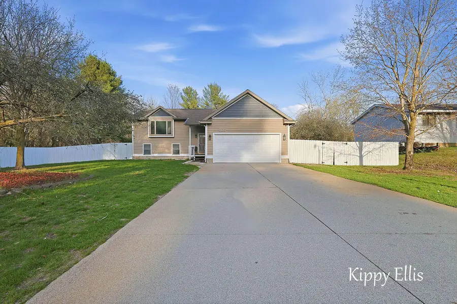 566 S Dangl Road, Muskegon, MI 49442 - #3