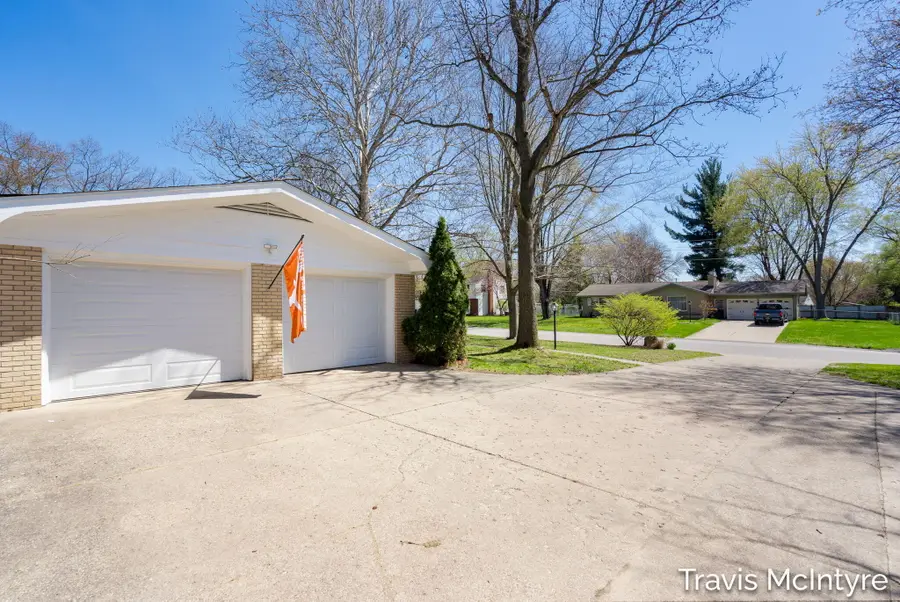 3343 Gateshead Street Ne, Rockford, MI 49341 - #3