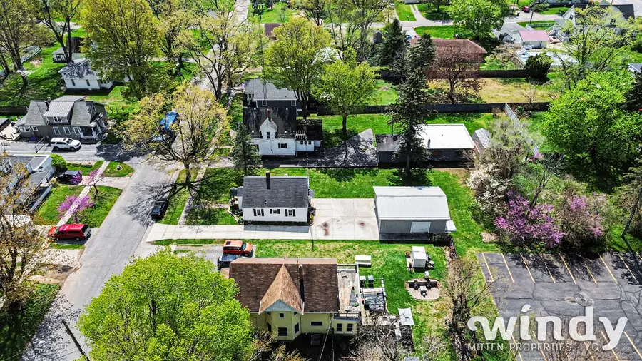 316 Sutherland Avenue, Watervliet, MI 49098 - #3