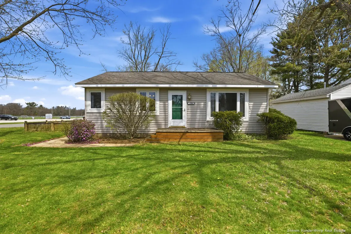 2306 James Avenue, Muskegon, MI 49442 - #1