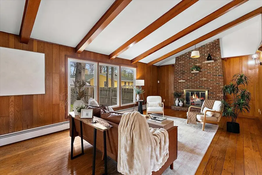 4912 Poinsettia Avenue Se, Kentwood, MI 49508 - #3