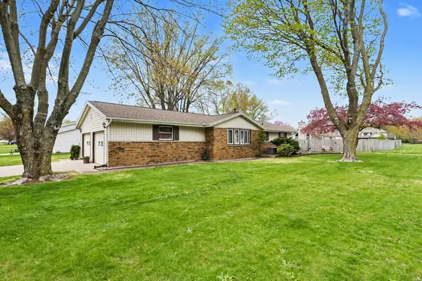 3986 Washington Avenue, St. Joseph, MI 49085