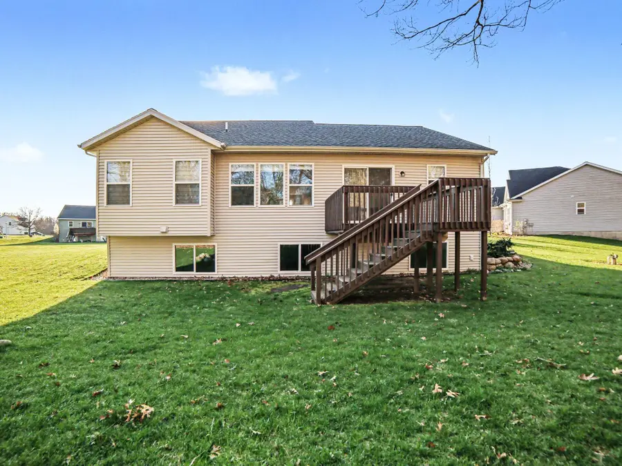 2041 Juniper Circle, Muskegon, MI 49445 - #3