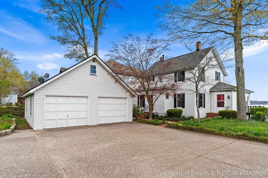 1755 South Shore Drive, Holland, MI 49423 - #2