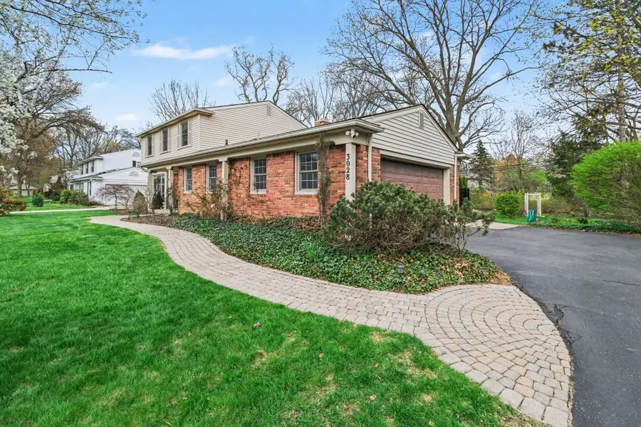 3028 Caswell Drive, Troy, MI 48084 - #3