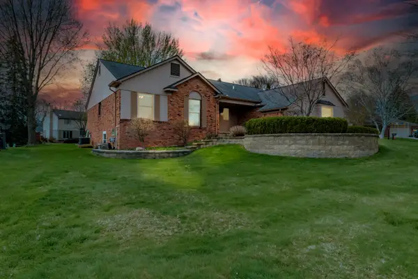 631 Heritage Lane, Rochester Hills, MI 48309