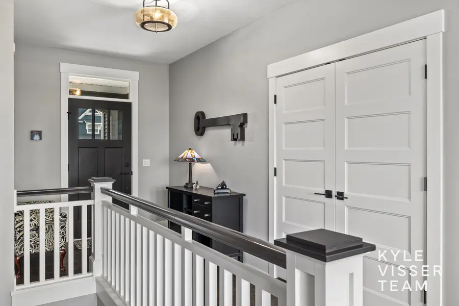 4112 Old Hawk Court Ne, Grand Rapids, MI 49525 - #3