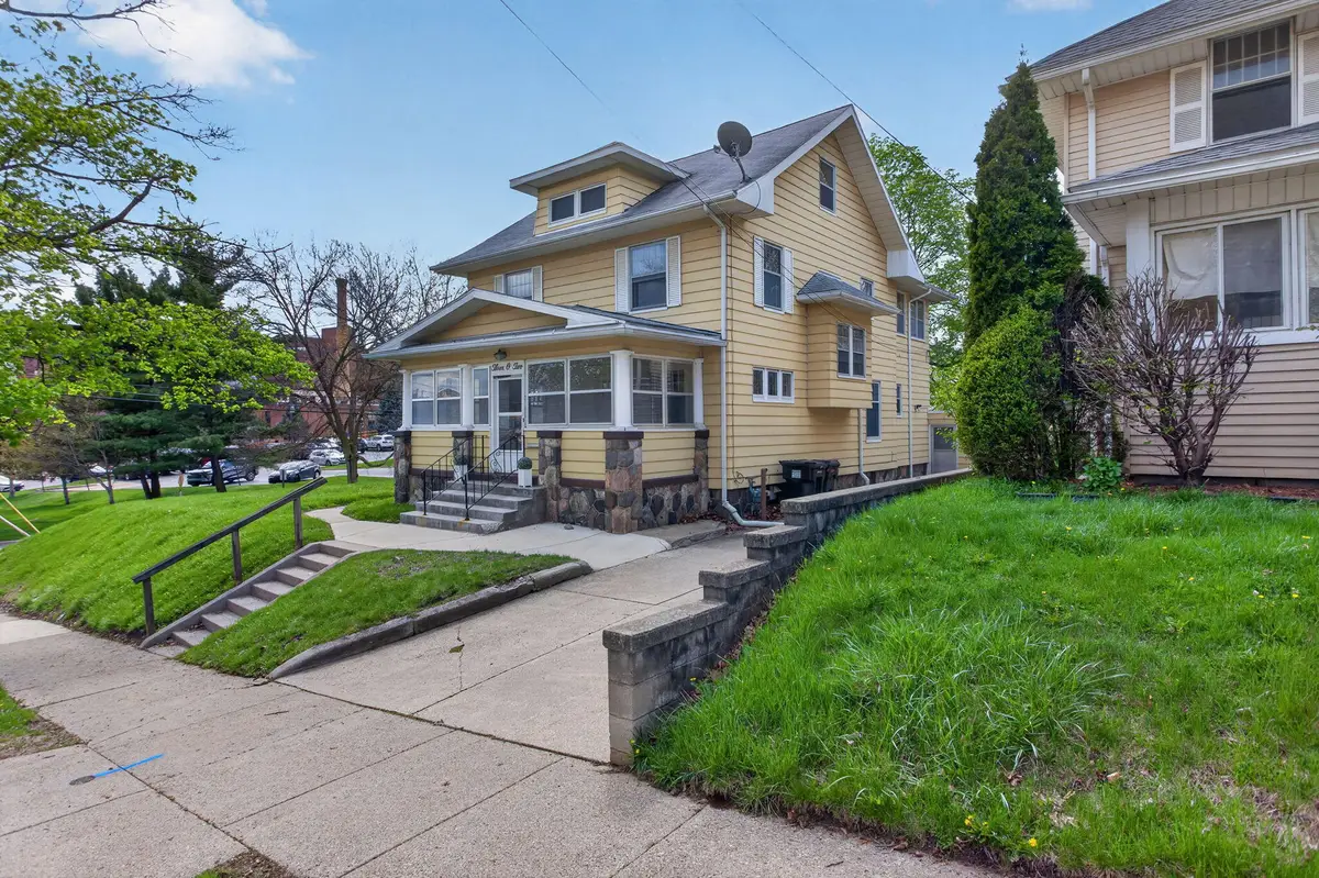 302 Ellery Avenue, Jackson, MI 49201 - #1