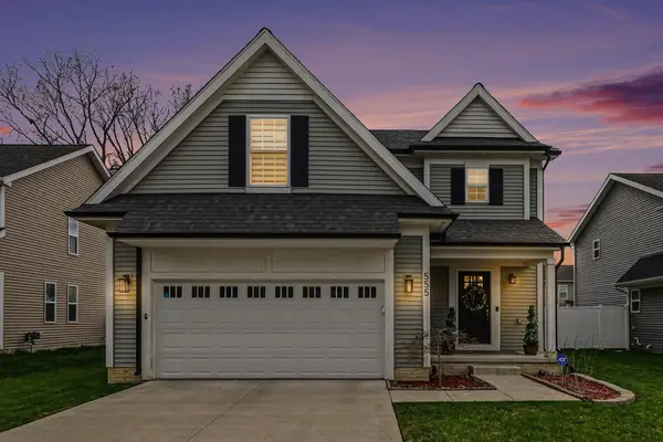 555 S Winding Drive, Waterford, MI 48328