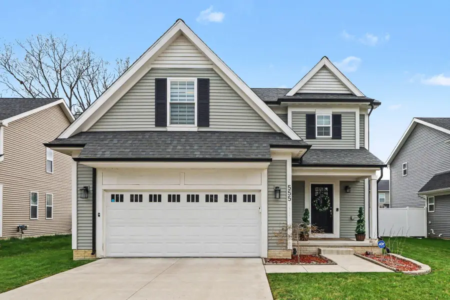555 S Winding Drive, Waterford, MI 48328 - #2