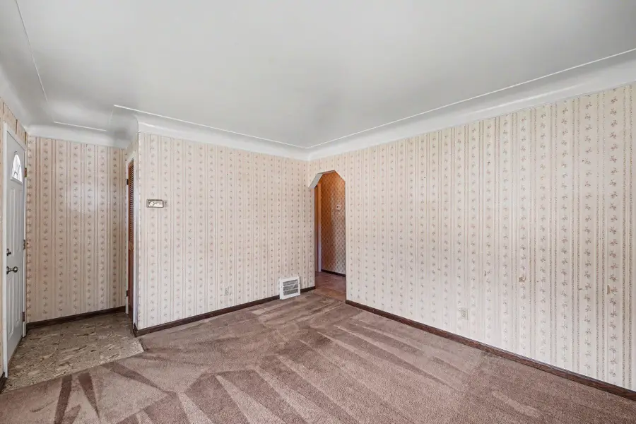 24924 Princeton Street, Dearborn, MI 48124 - #3