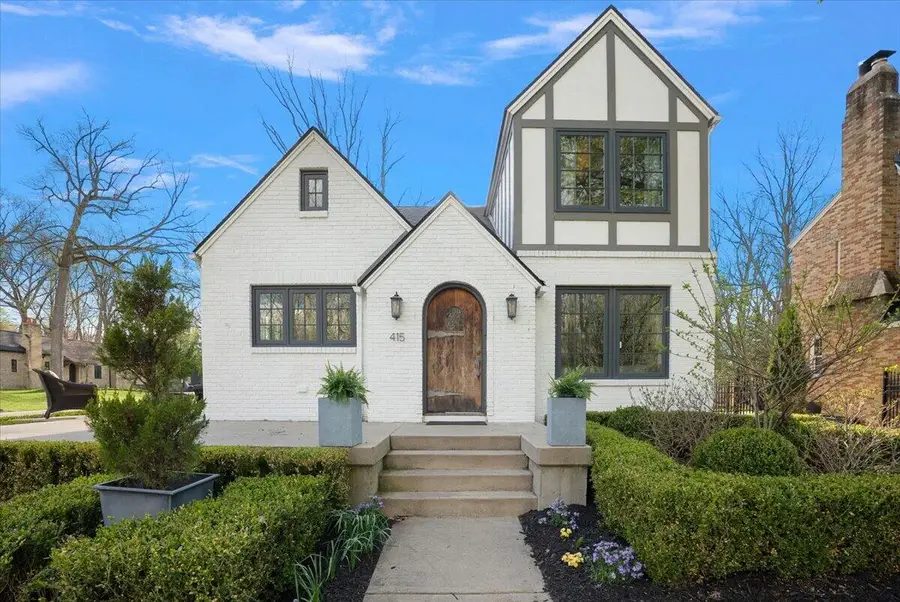 415 Lakeside Drive Se, Grand Rapids, MI 49506 - #2