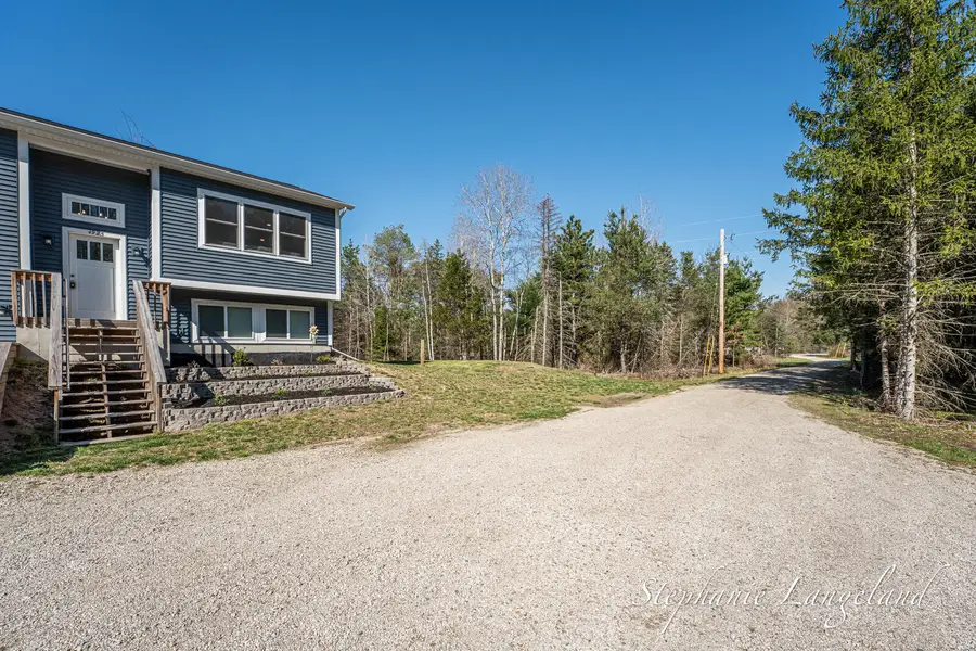 4925 S Brooks Road, Fruitport, MI 49415 - #3