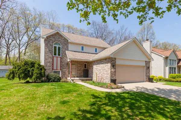 841 Scarlet Oak Drive, Monroe, MI 48162