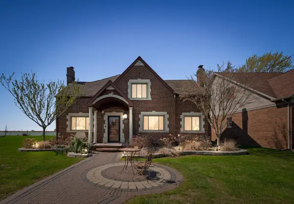 8115 Colony Drive, Algonac, MI 48001