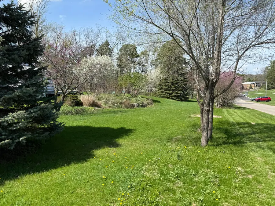 1703 Richmond Street Nw, Grand Rapids, MI 49504 - #2