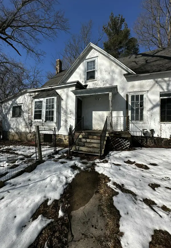 50022 M-40, Paw Paw, MI 49079