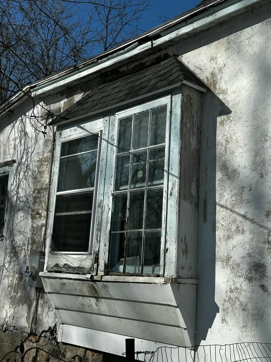 50022 M-40, Paw Paw, MI 49079 - #3