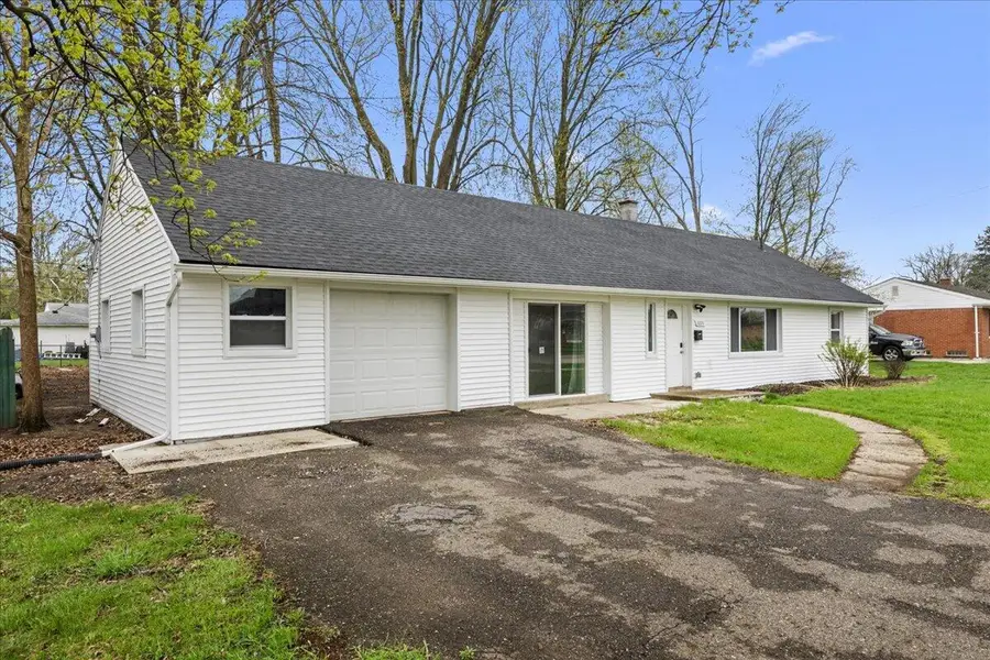 32211 Pardo Street, Garden City, MI 48135 - #3