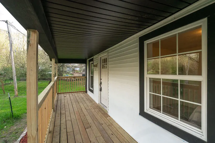 3527 Carlton Avenue Ne, Grand Rapids, MI 49525 - #3