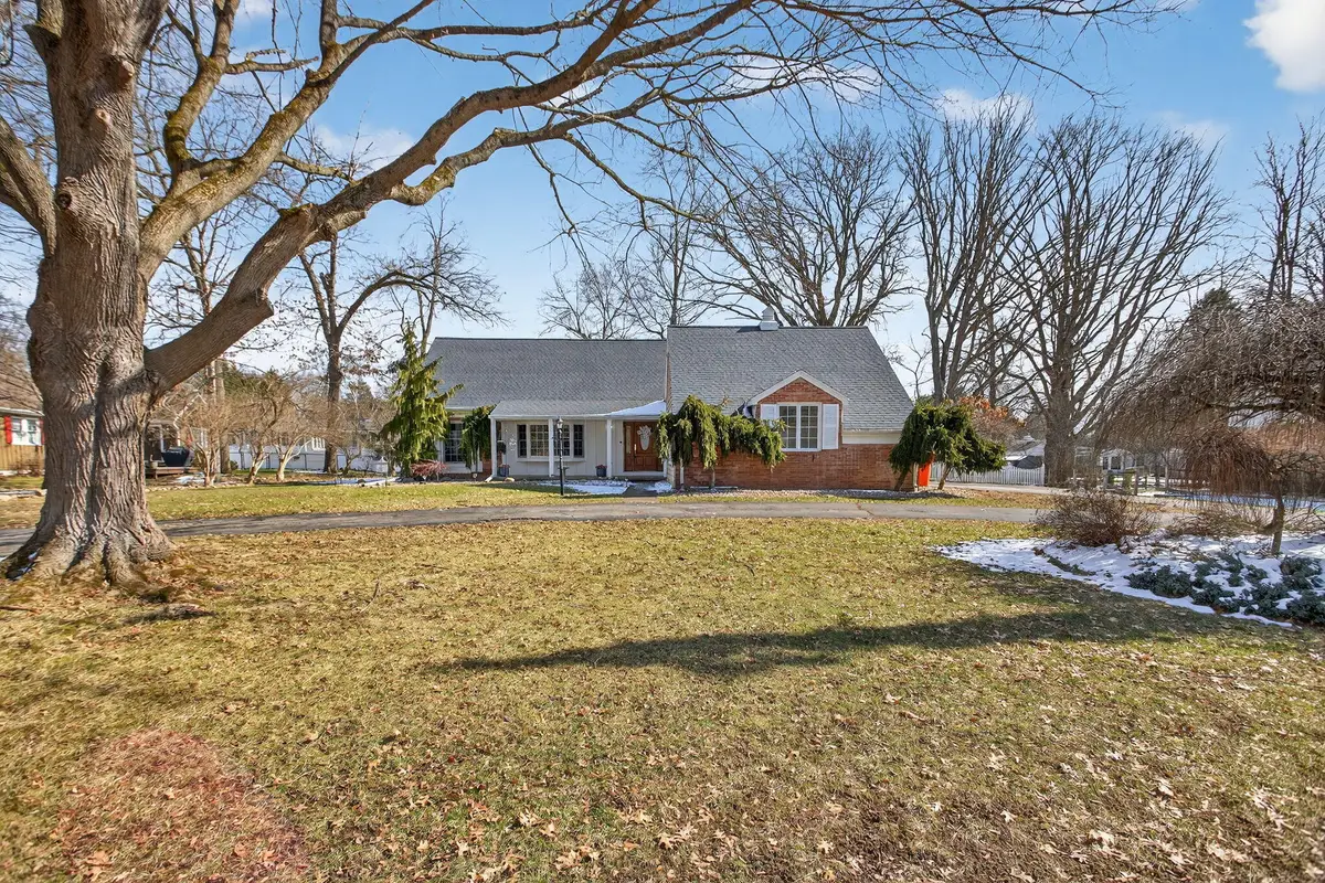 3825 W Walmont Road, Jackson, MI 49203 - #1