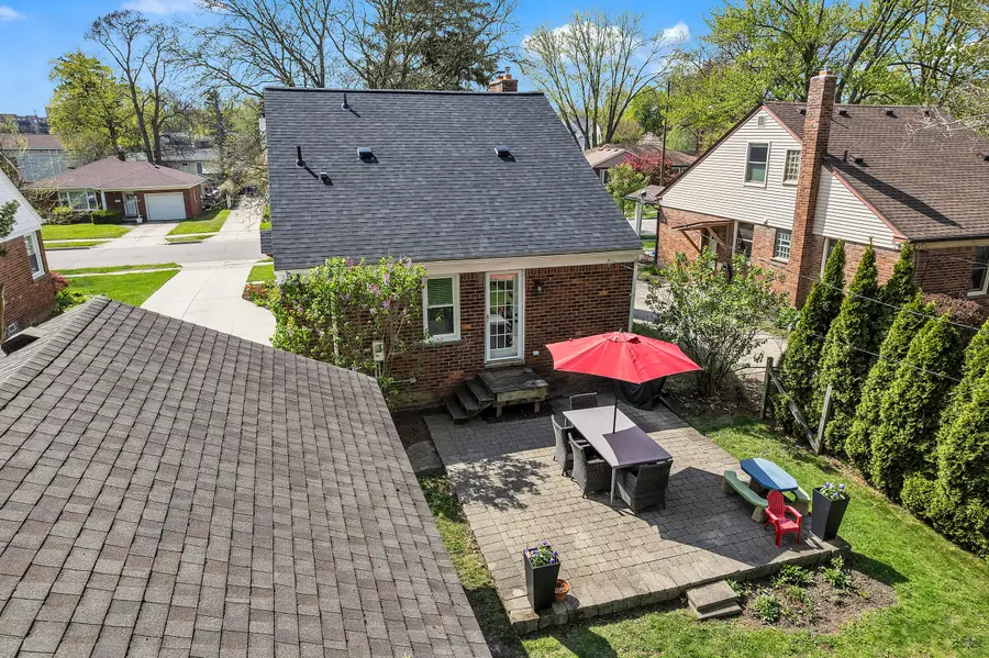 130 N Holbrook Street, Plymouth, MI 48170 - #2