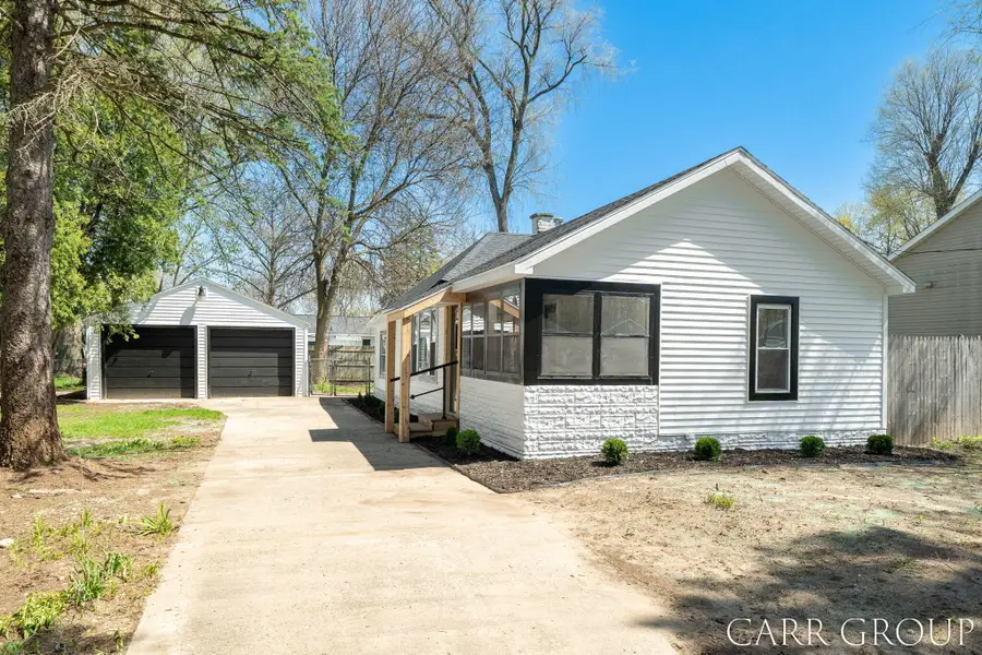 3230 Highgate Avenue Sw, Wyoming, MI 49509 - #2