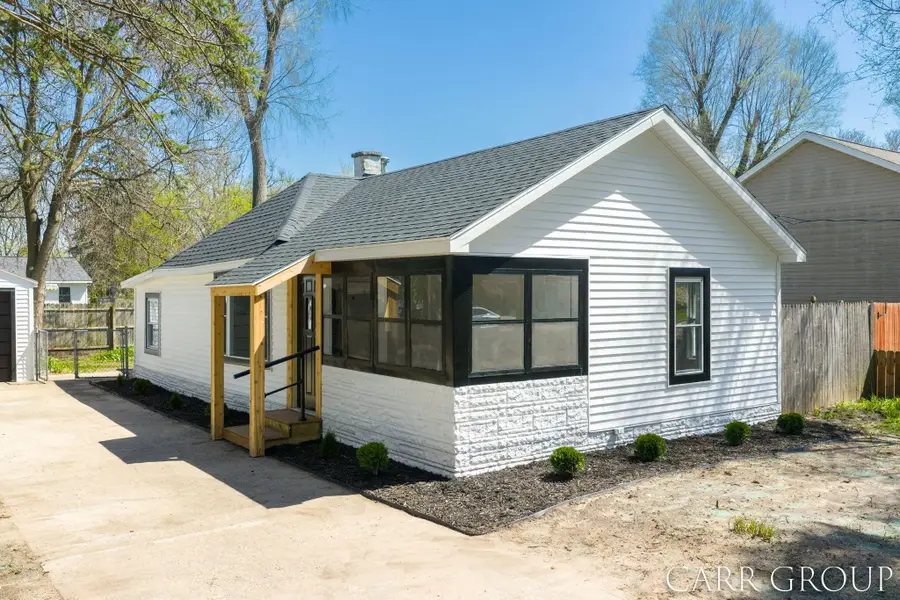 3230 Highgate Avenue Sw, Wyoming, MI 49509 - #3