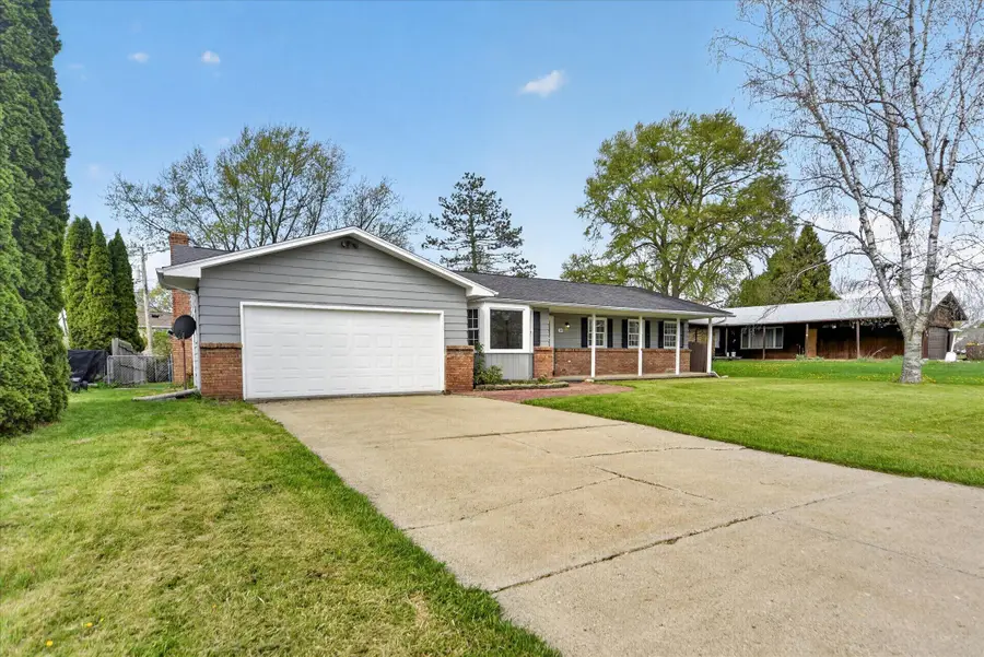 210 Chanticleer Trail, Lansing, MI 48917 - #2
