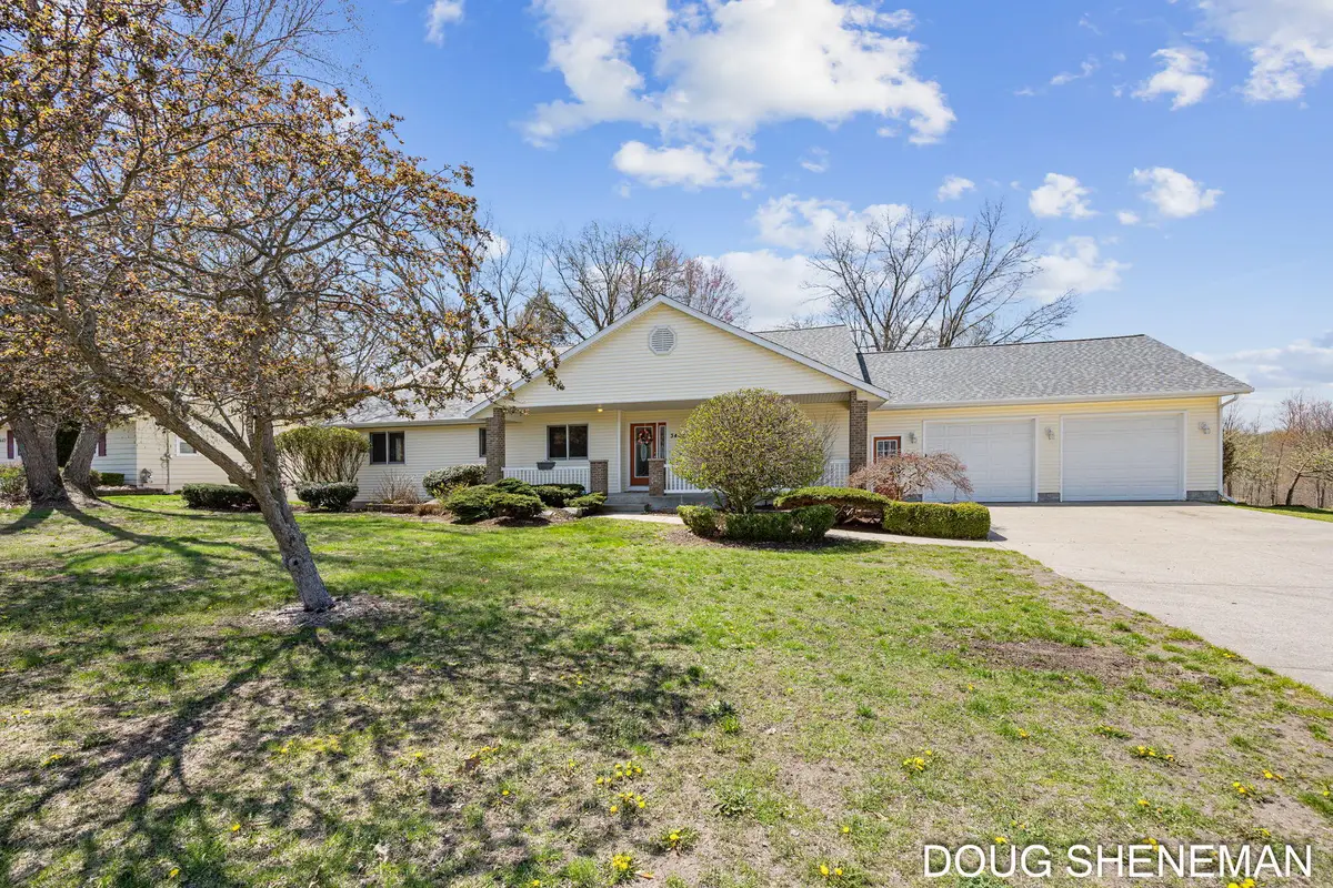 3455 Valley View Drive, Muskegon, MI 49444 - #1